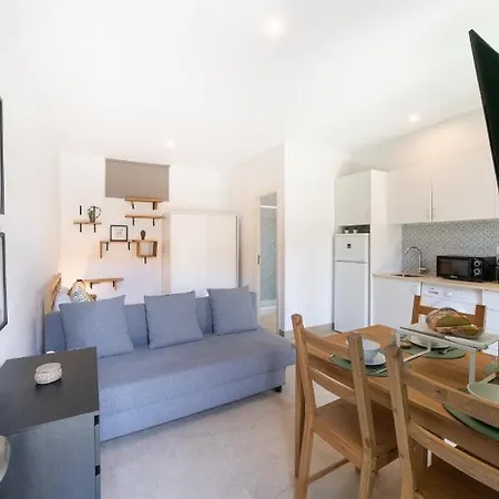 公寓 Hill House - No. 599d